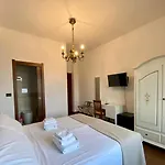 Panoramic Bed & Breakfast 3*