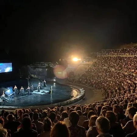 לינה וארוחת בוקר Panoramic